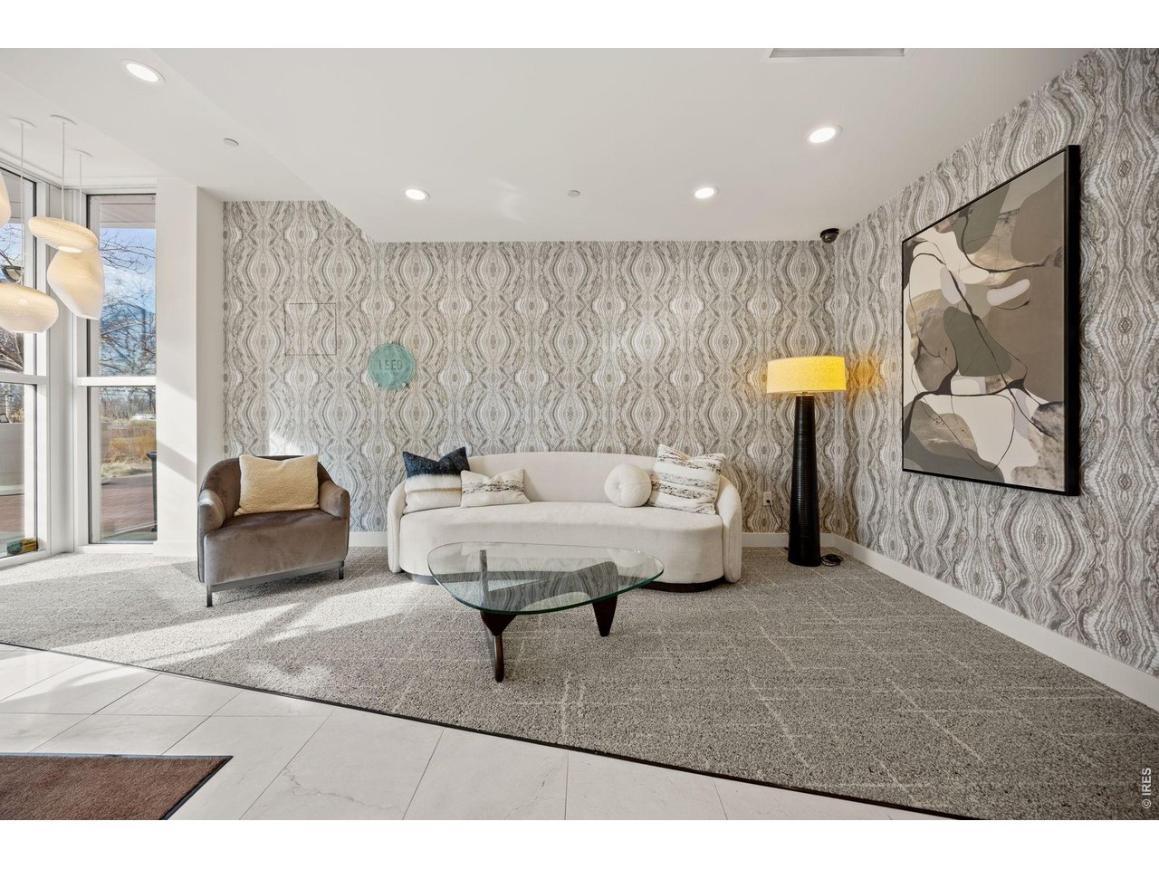 1155 Canyon Blvd 205