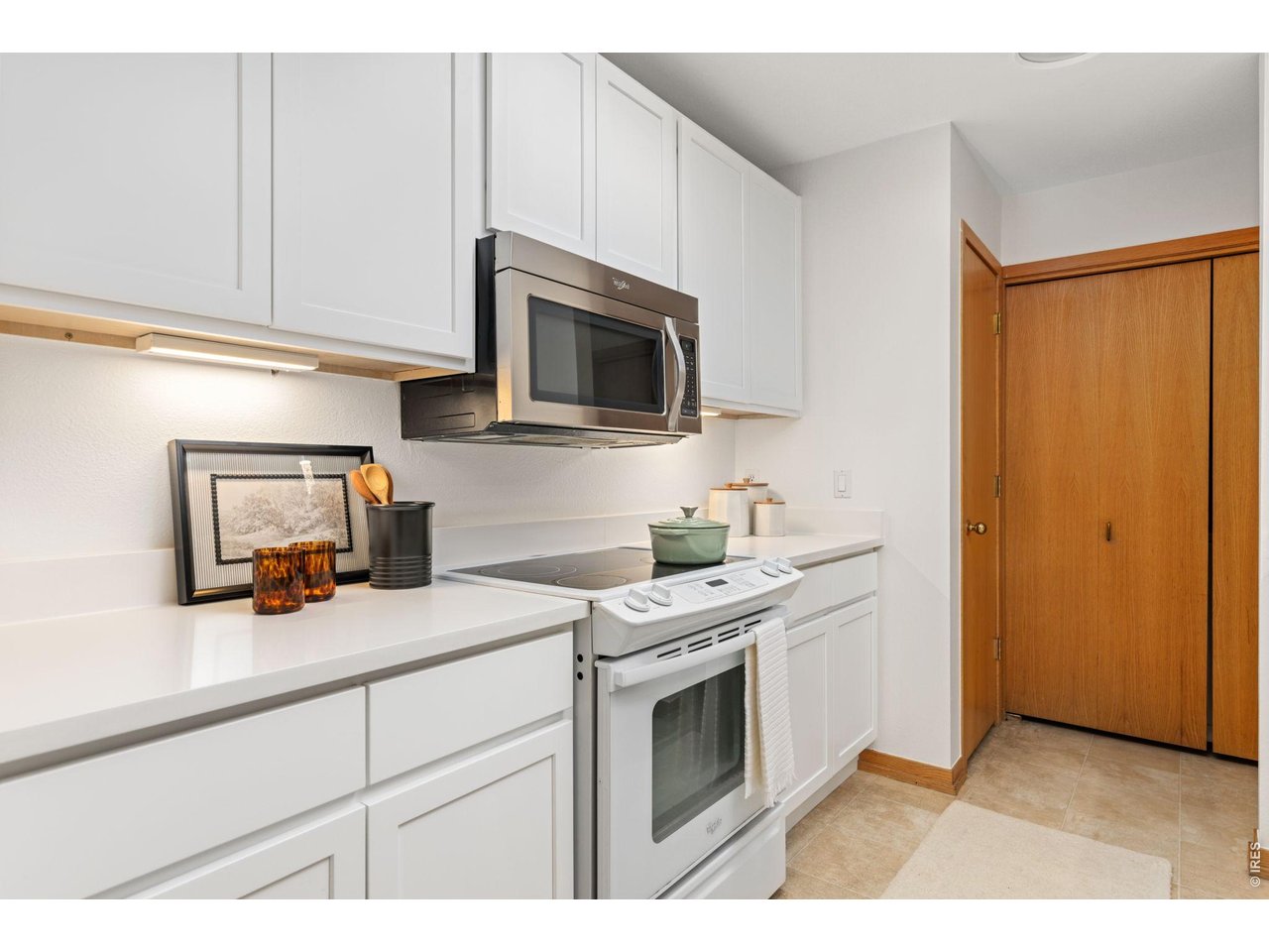 1140 Portland Pl 306