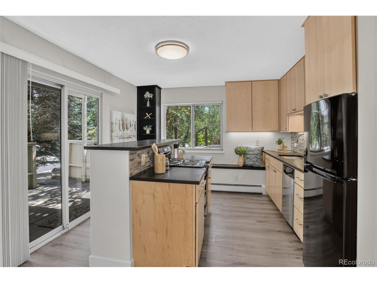 1449 Rockmont Cir