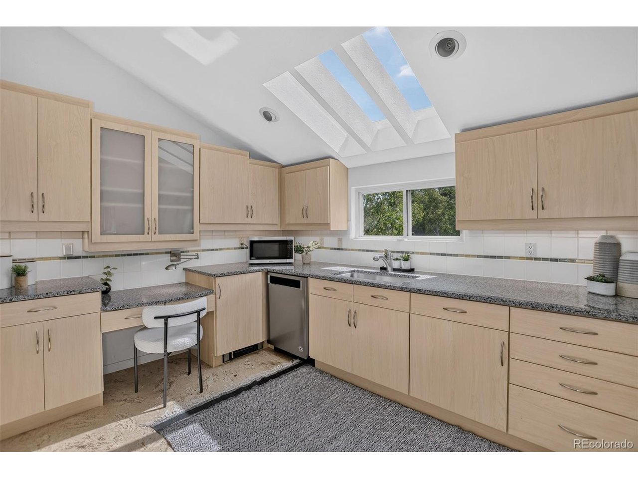 1449 Rockmont Cir