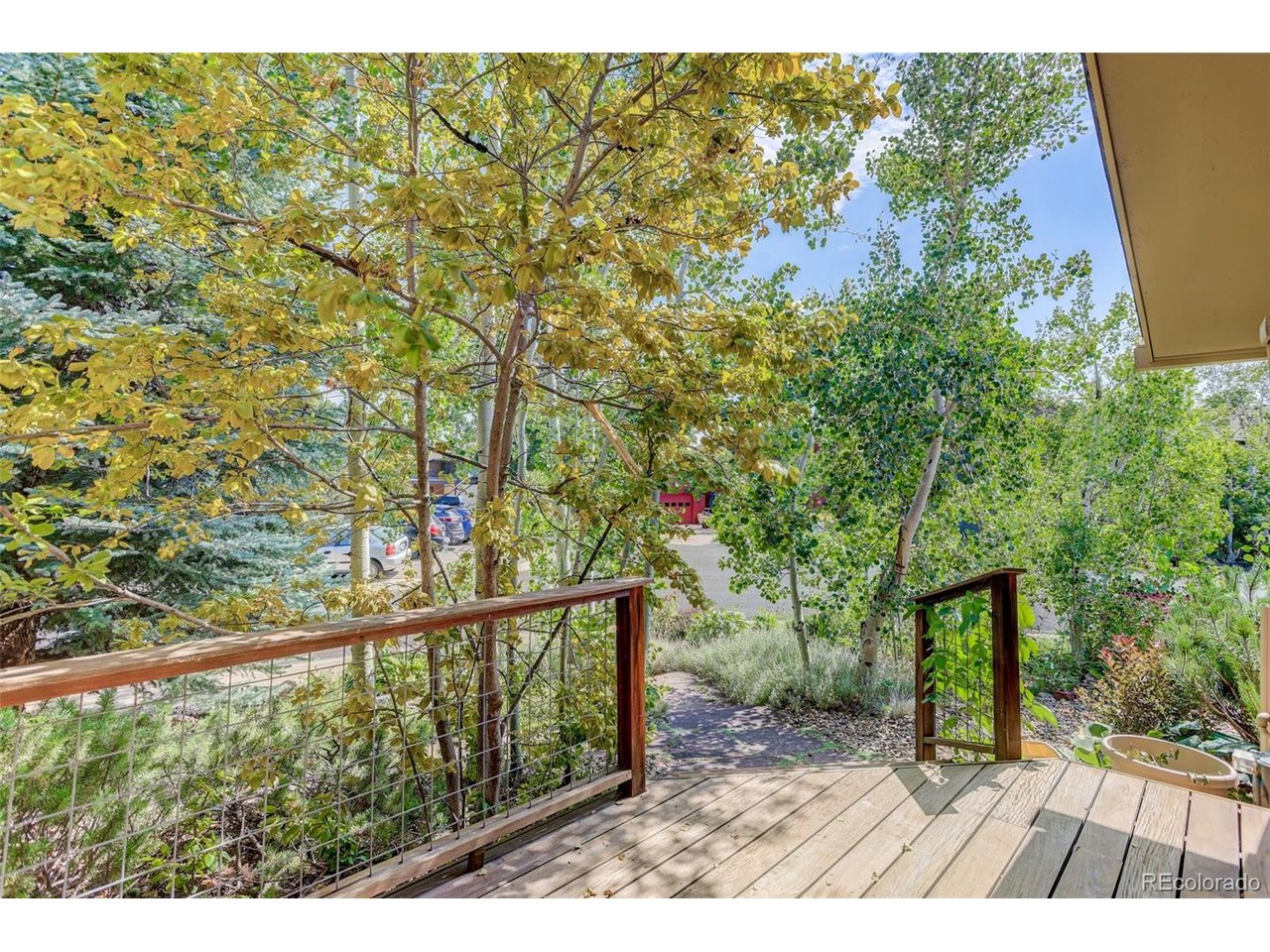 1449 Rockmont Cir