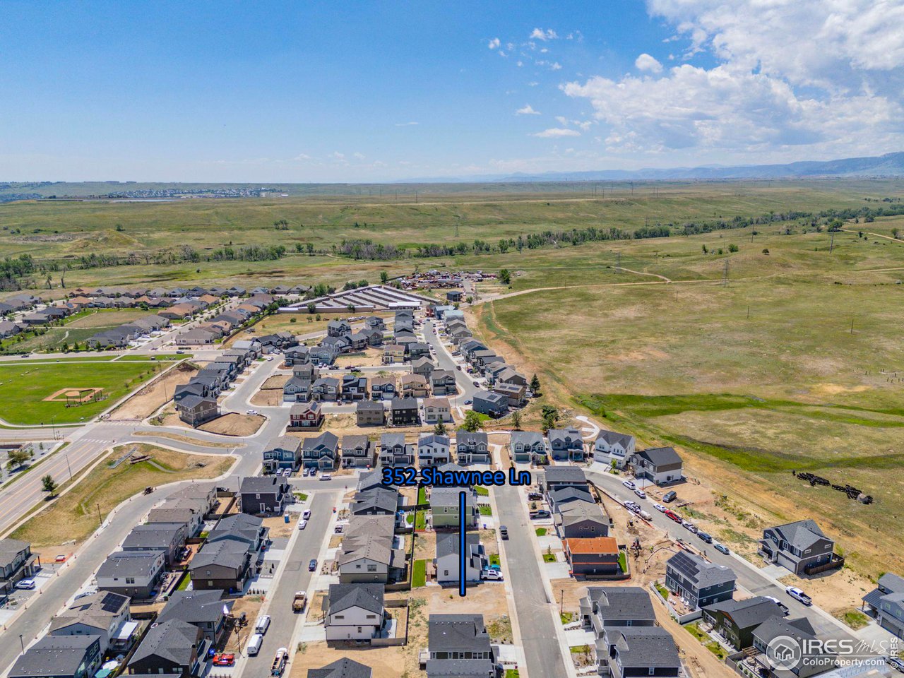 352 Shawnee Ln