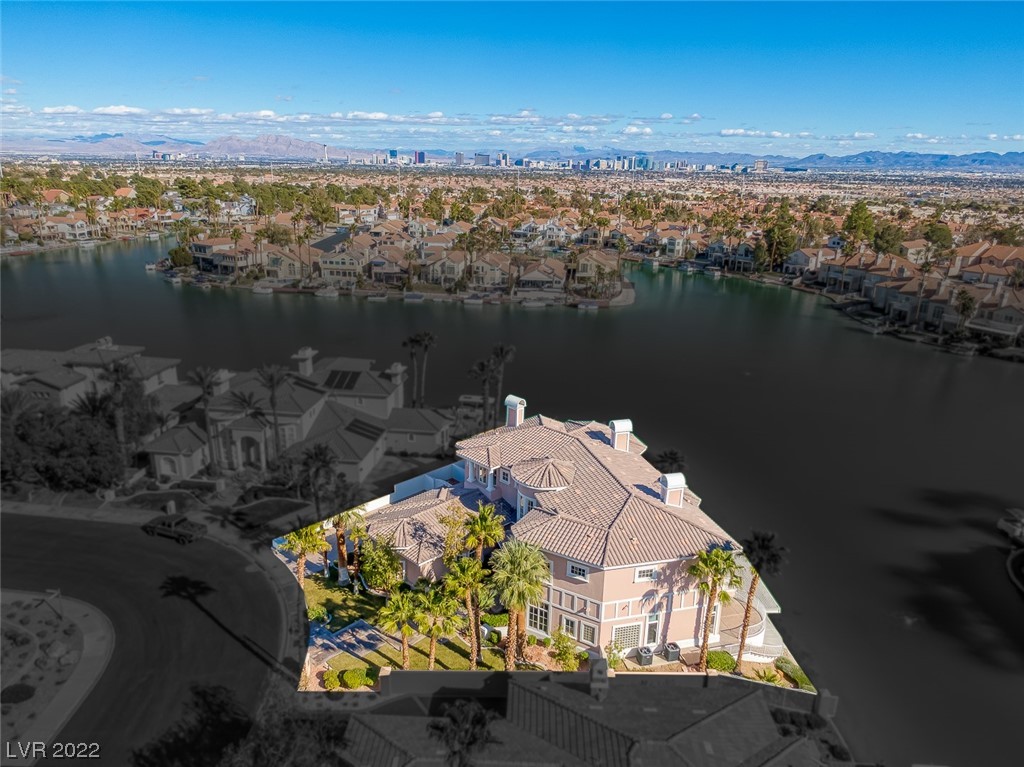 3016 Island View Court