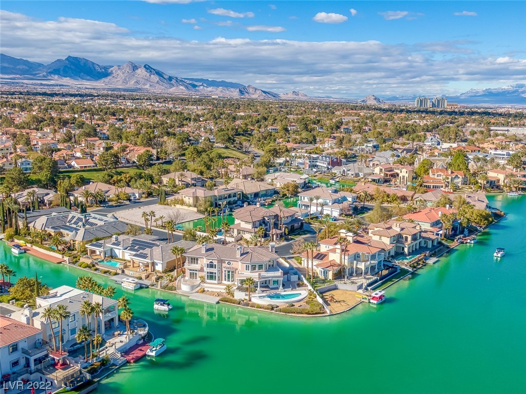 3016 Island View Court