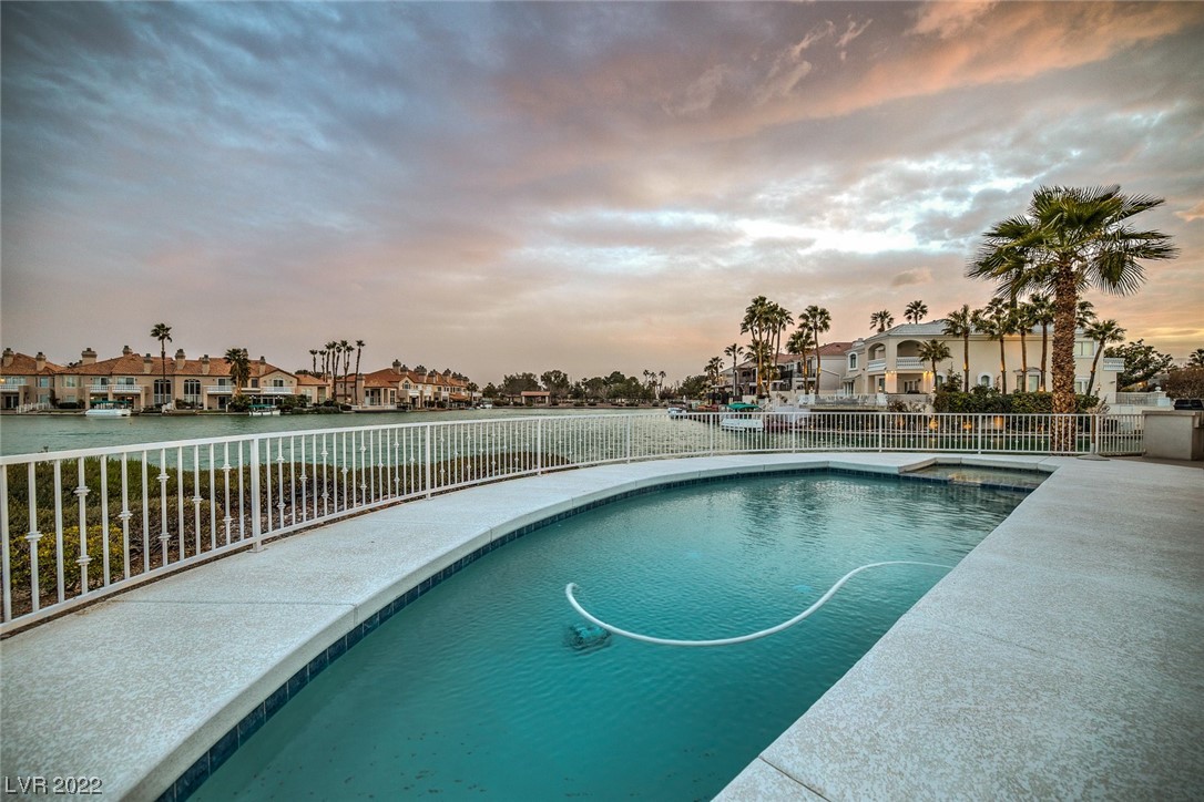 3016 Island View Court