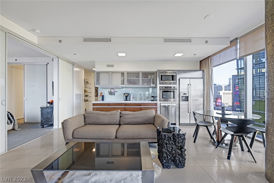 3726 Las Vegas Boulevard 1408