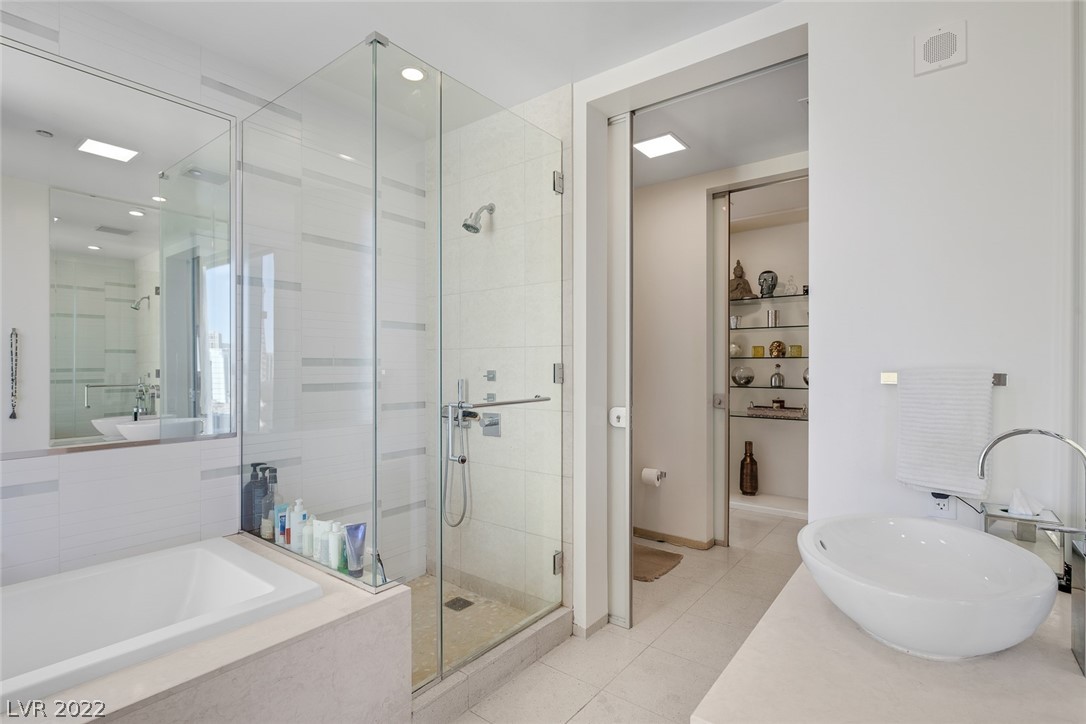 3726 Las Vegas Boulevard 1408