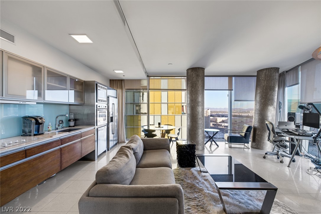 3726 Las Vegas Boulevard 1408
