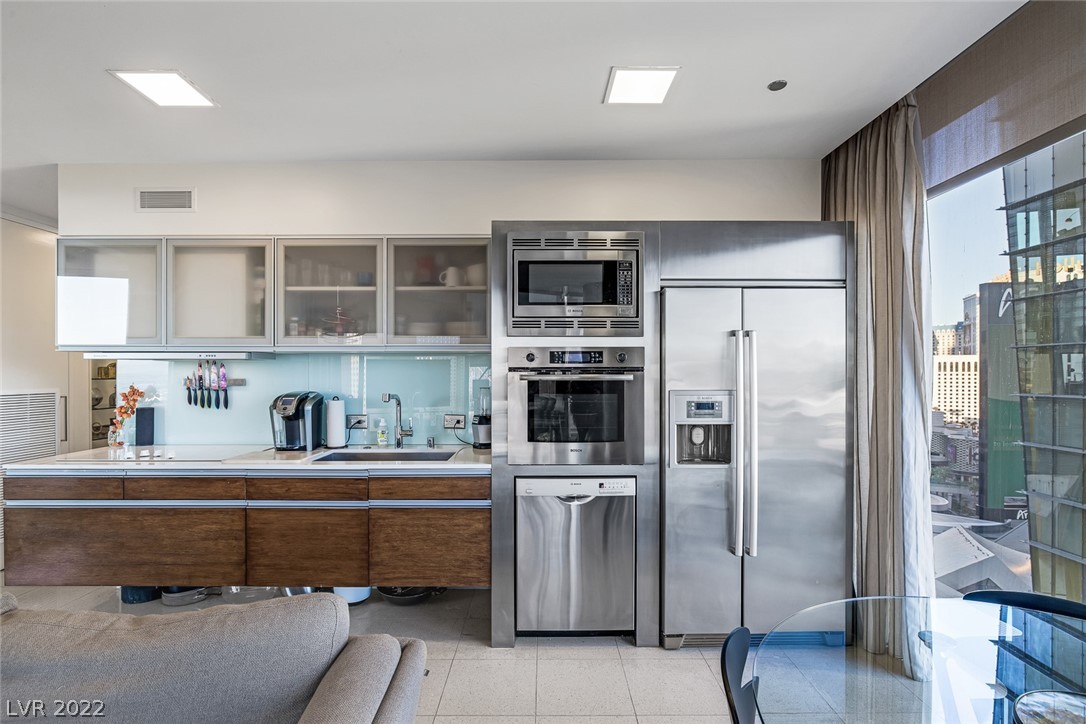 3726 Las Vegas Boulevard 1408