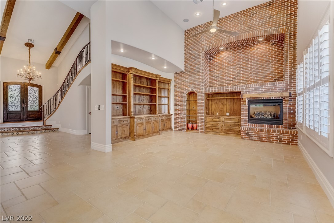 2278 Coral Ridge Avenue