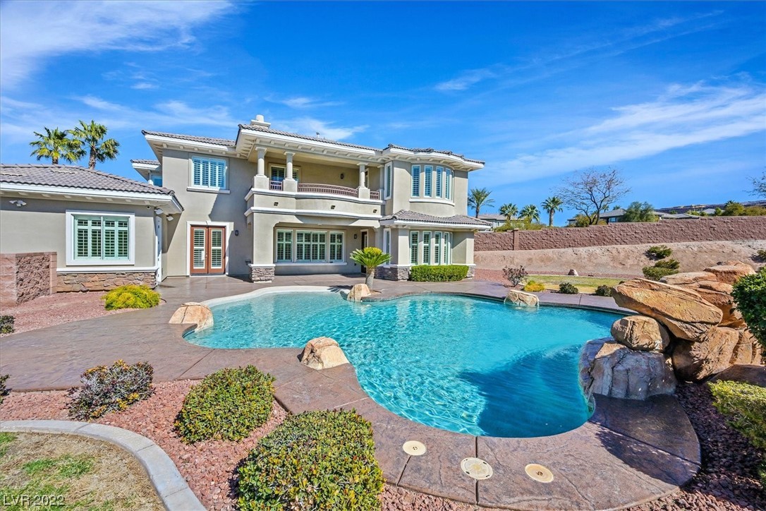1395 FOOTHILLS VILLAGE