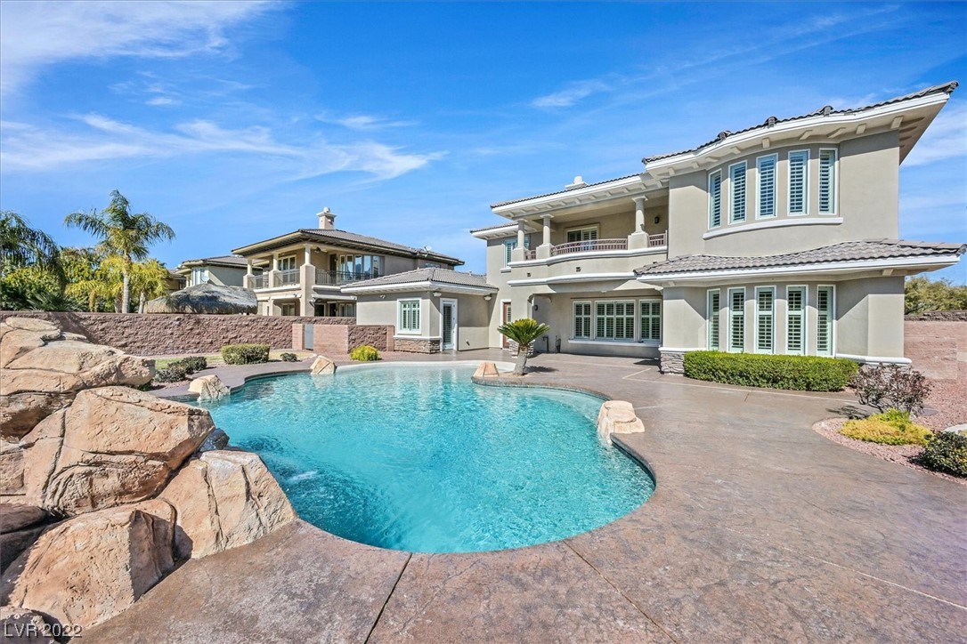 1395 FOOTHILLS VILLAGE