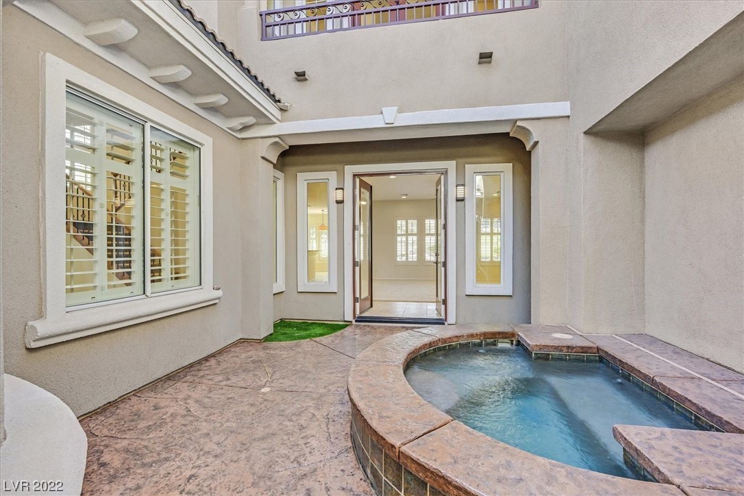 1395 FOOTHILLS VILLAGE