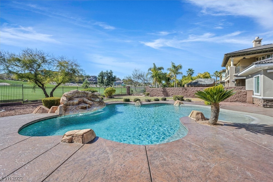 1395 FOOTHILLS VILLAGE