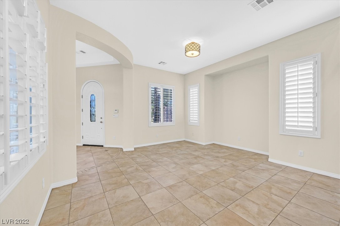 1395 FOOTHILLS VILLAGE