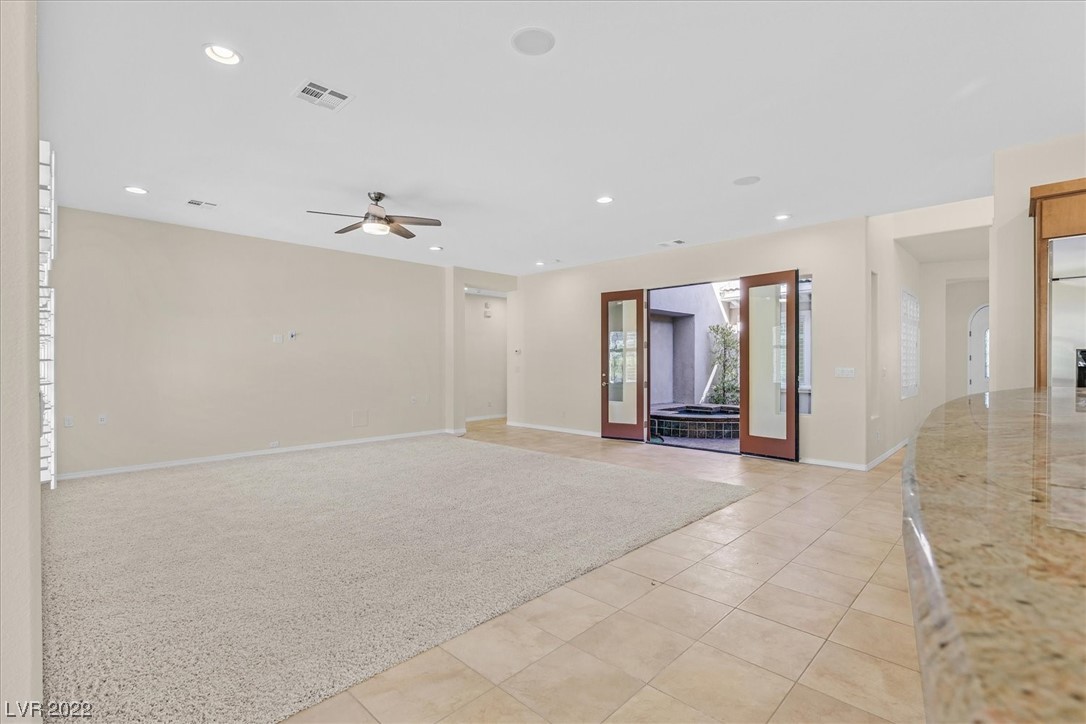 1395 FOOTHILLS VILLAGE