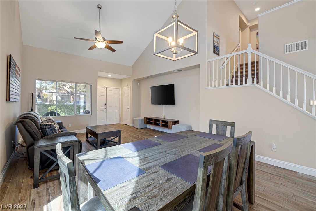 1608 Scenic Peak Street