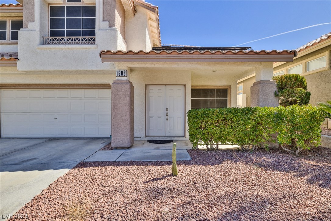 1608 Scenic Peak Street