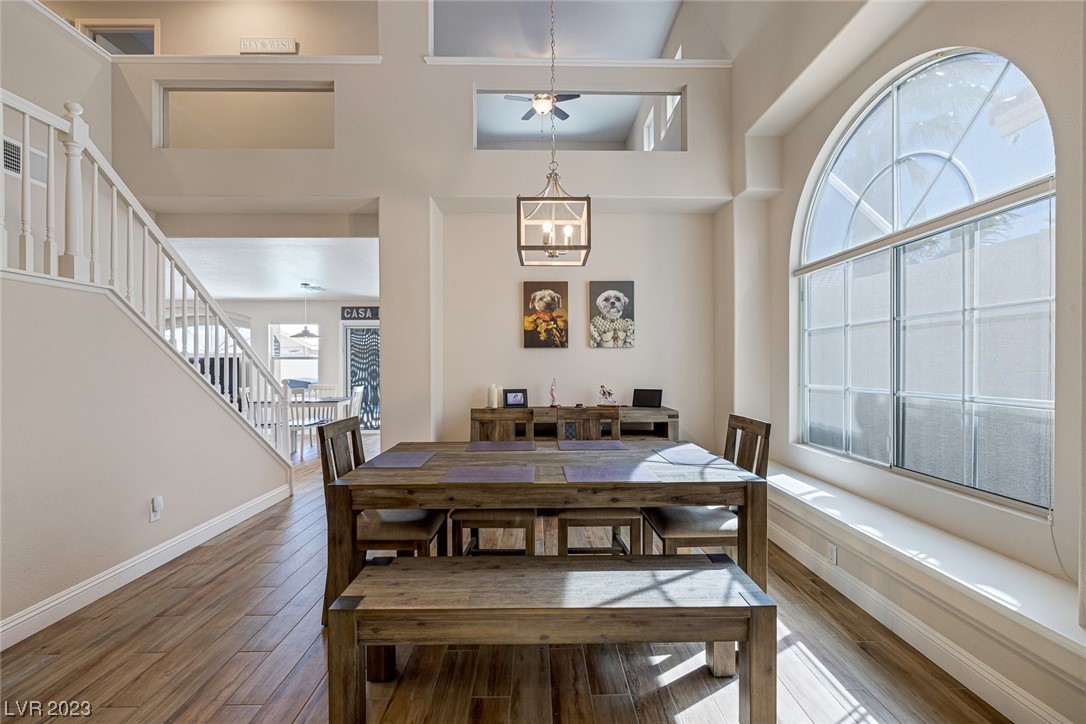 1608 Scenic Peak Street