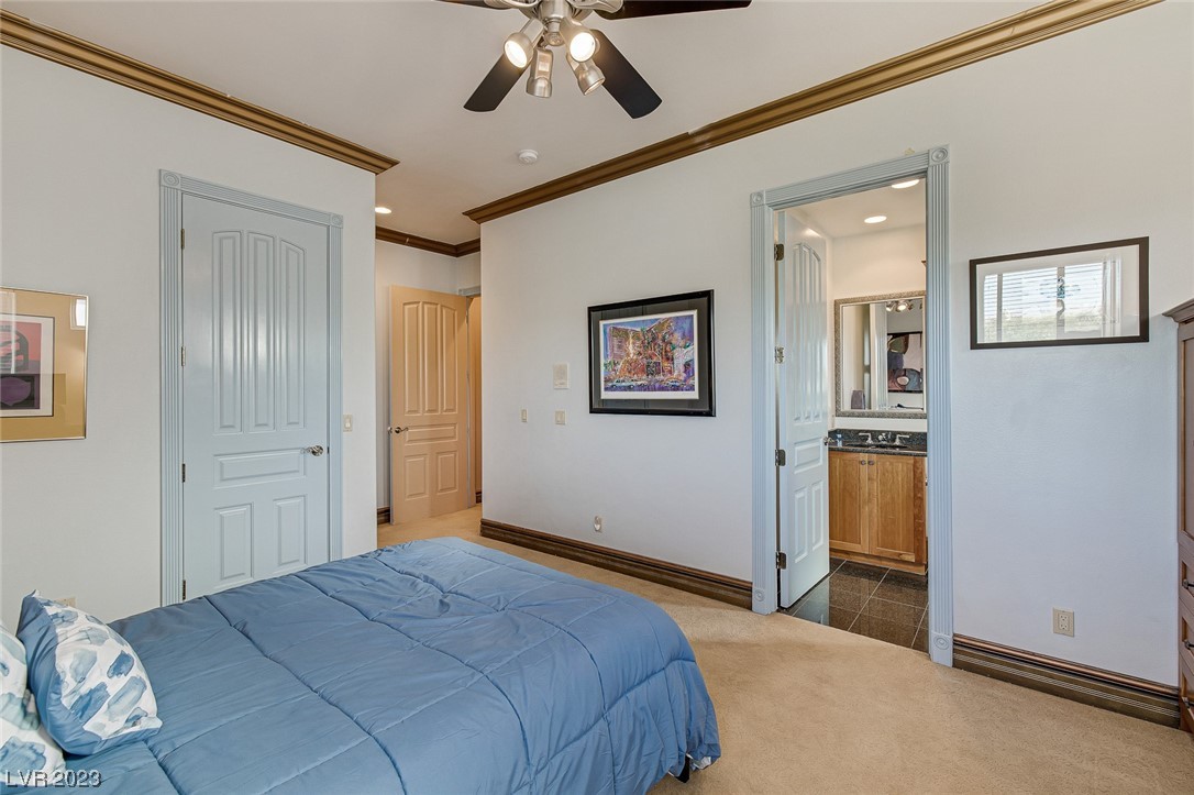 9513 Tournament Canyon Drive