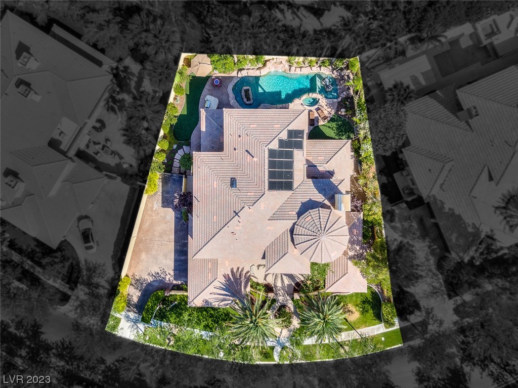 9513 Tournament Canyon Drive