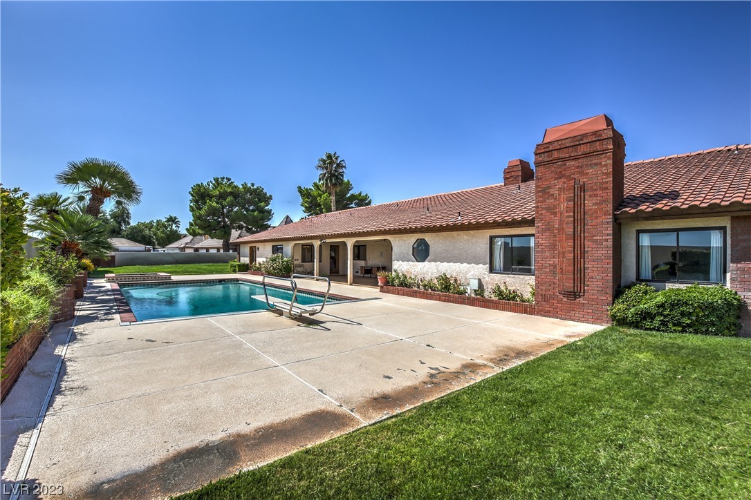 3360 Camino Gardens Way