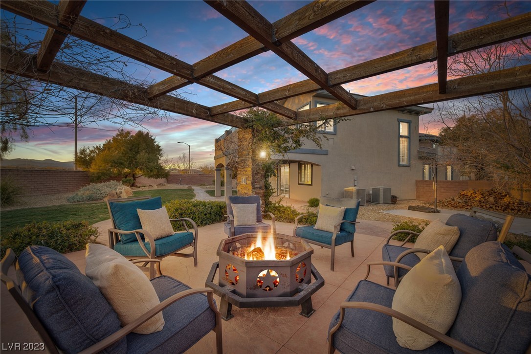 10387 Sweet Laurel Street
