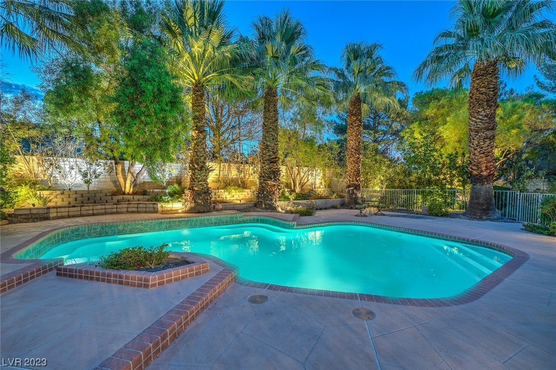 2801 High Sail Court