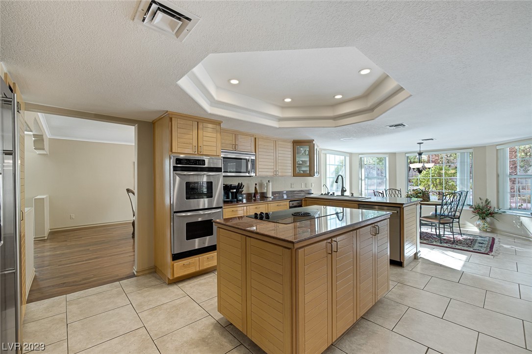 2801 High Sail Court