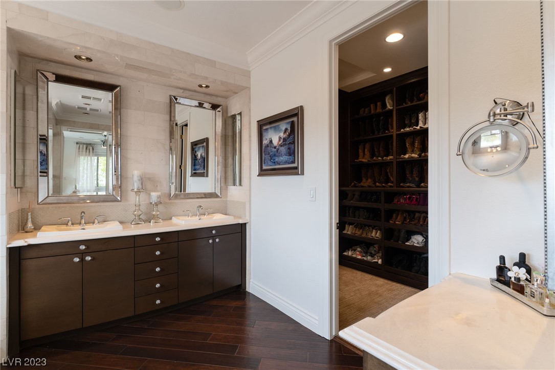 26 Chalet Hills Terrace