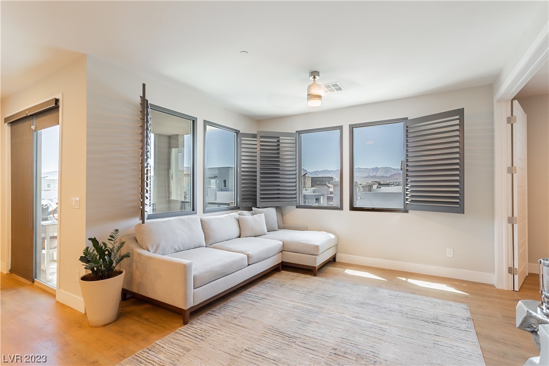 11251 Hidden Peak Avenue 305