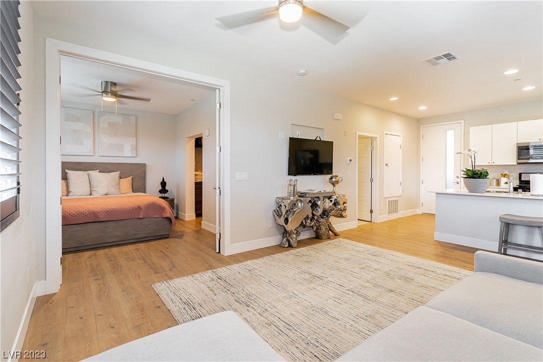 11251 Hidden Peak Avenue 305