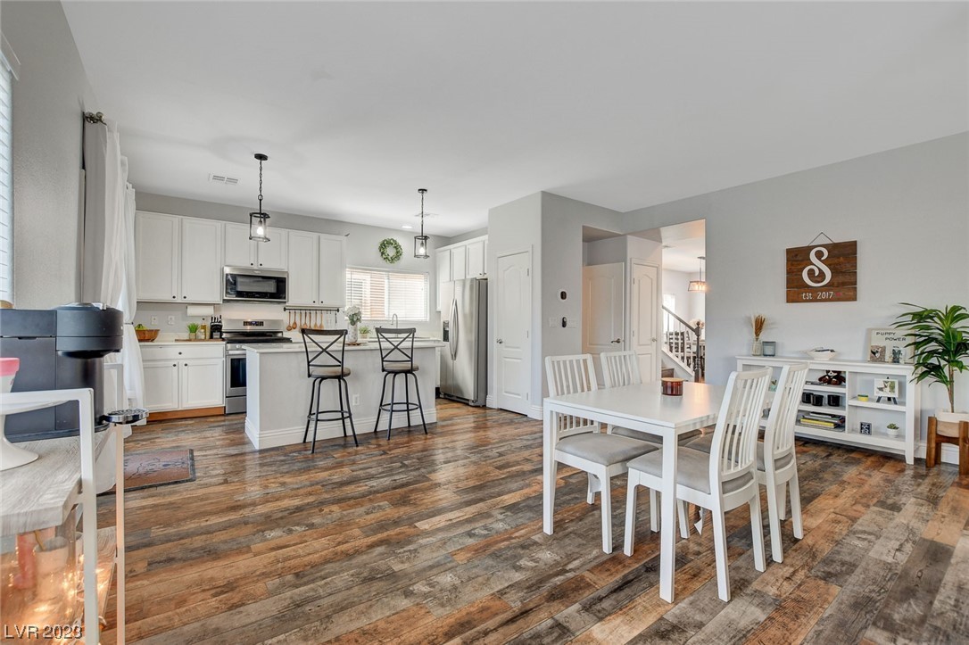 6140 Ozark Hike Street