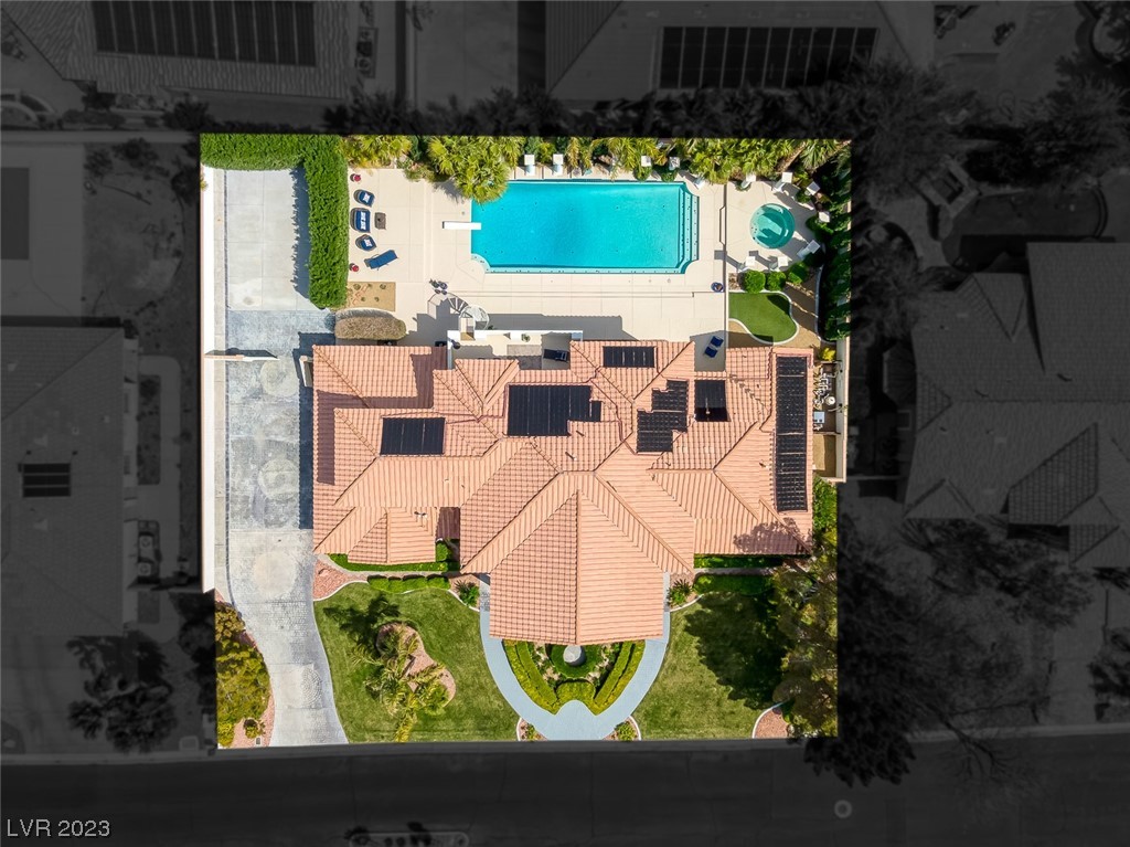 4720 Clay Peak Drive