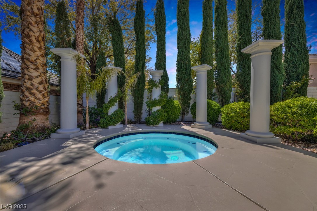 4720 Clay Peak Drive