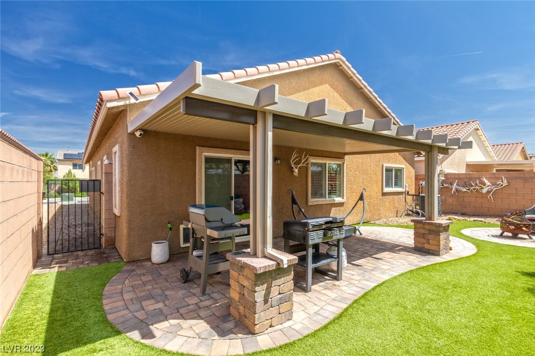8925 South Ullom Drive