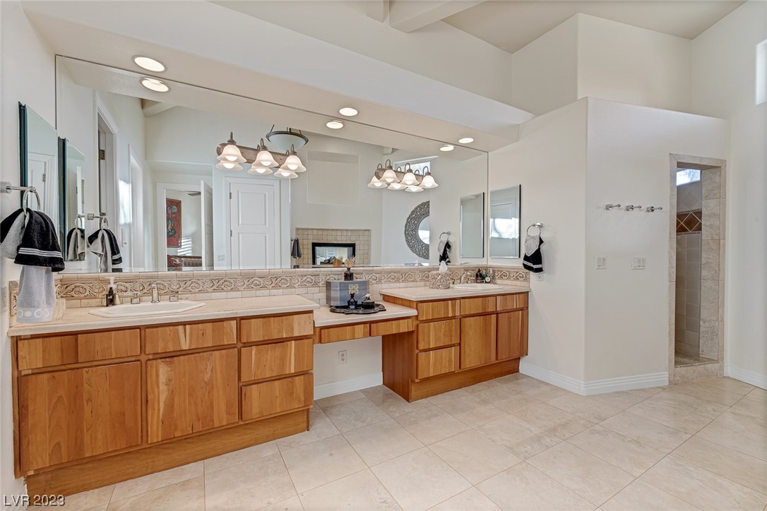 8109 Via Del Cerro Court