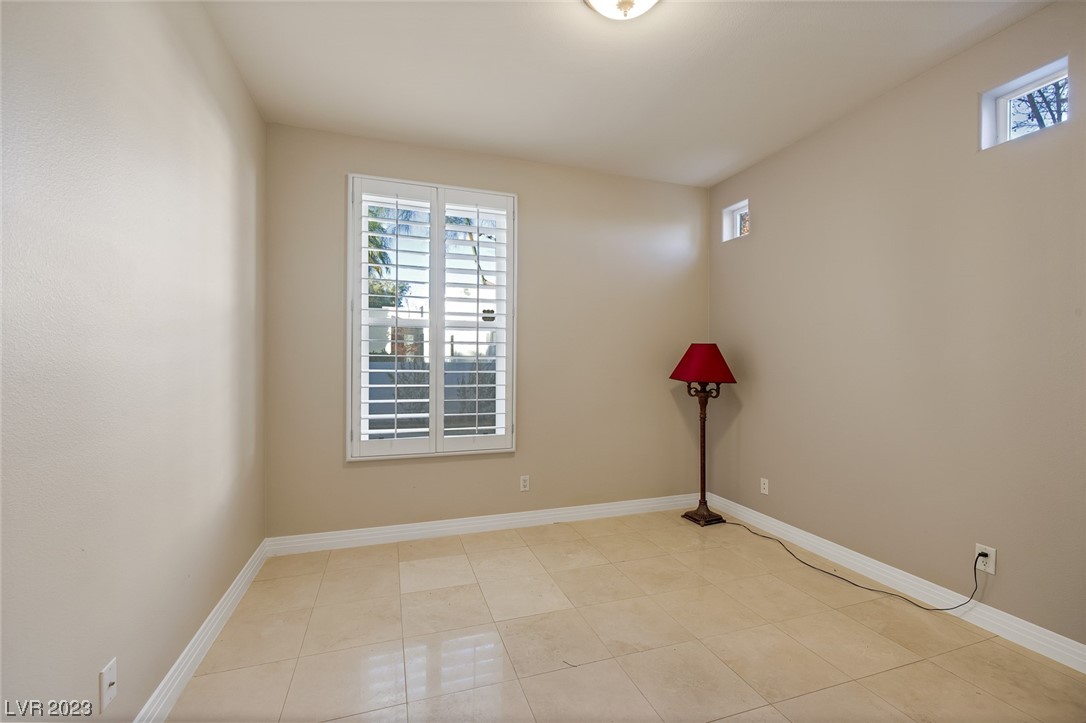 8109 Via Del Cerro Court