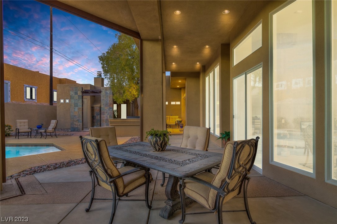 8109 Via Del Cerro Court