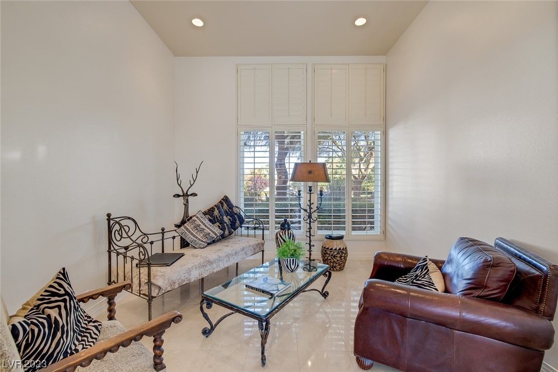 8109 Via Del Cerro Court