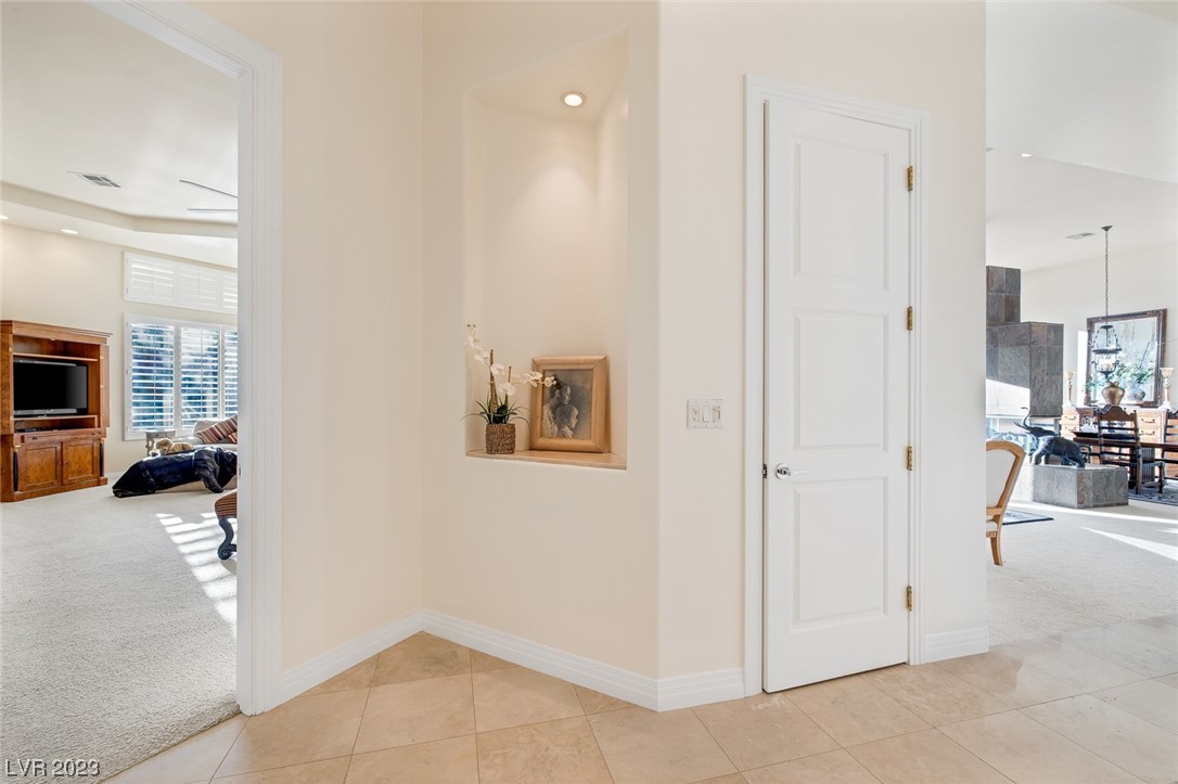 8109 Via Del Cerro Court