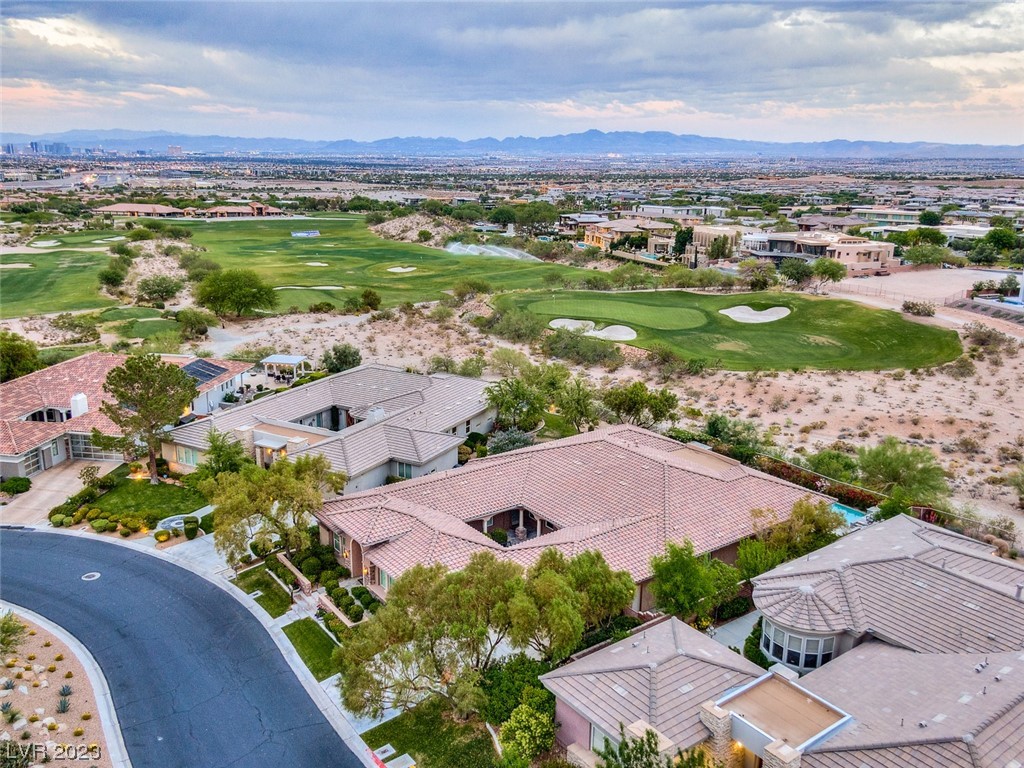 67 Panorama Crest Avenue