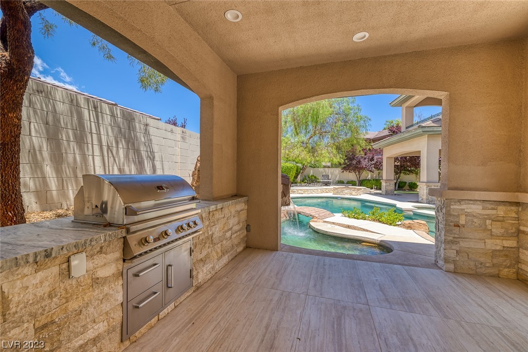2995 American River Lane