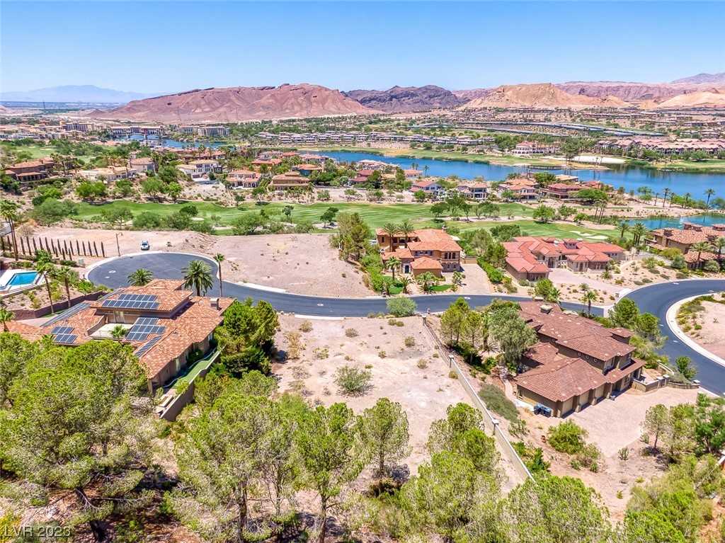 6 Costa Del Sol Court