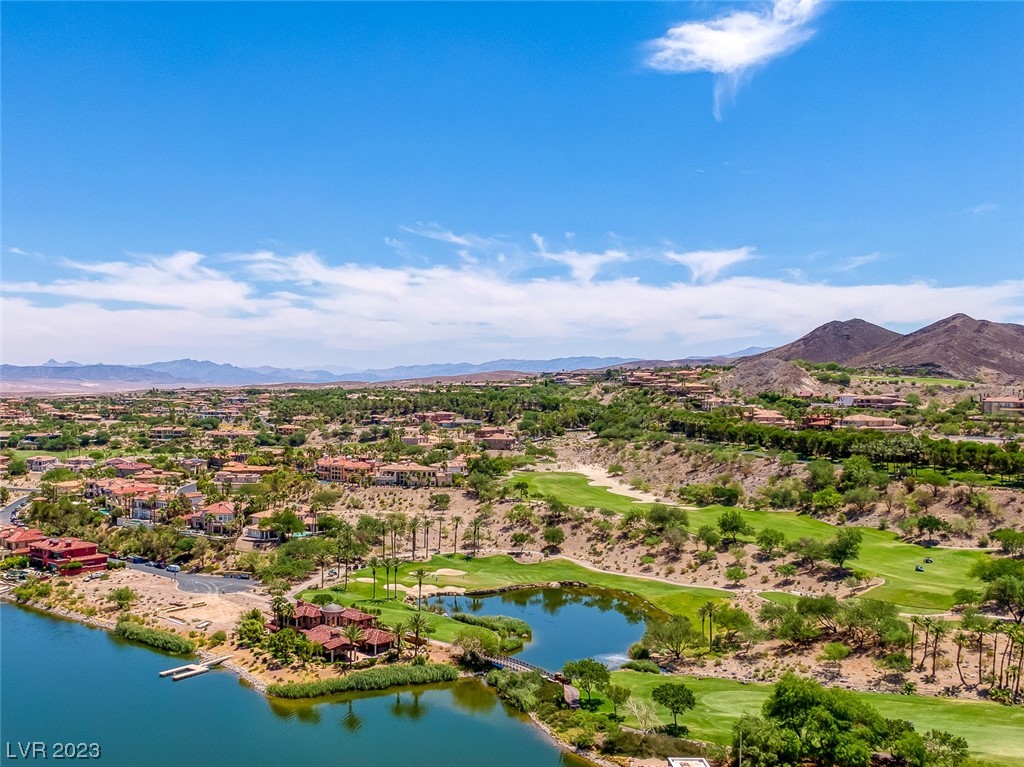 6 Costa Del Sol Court