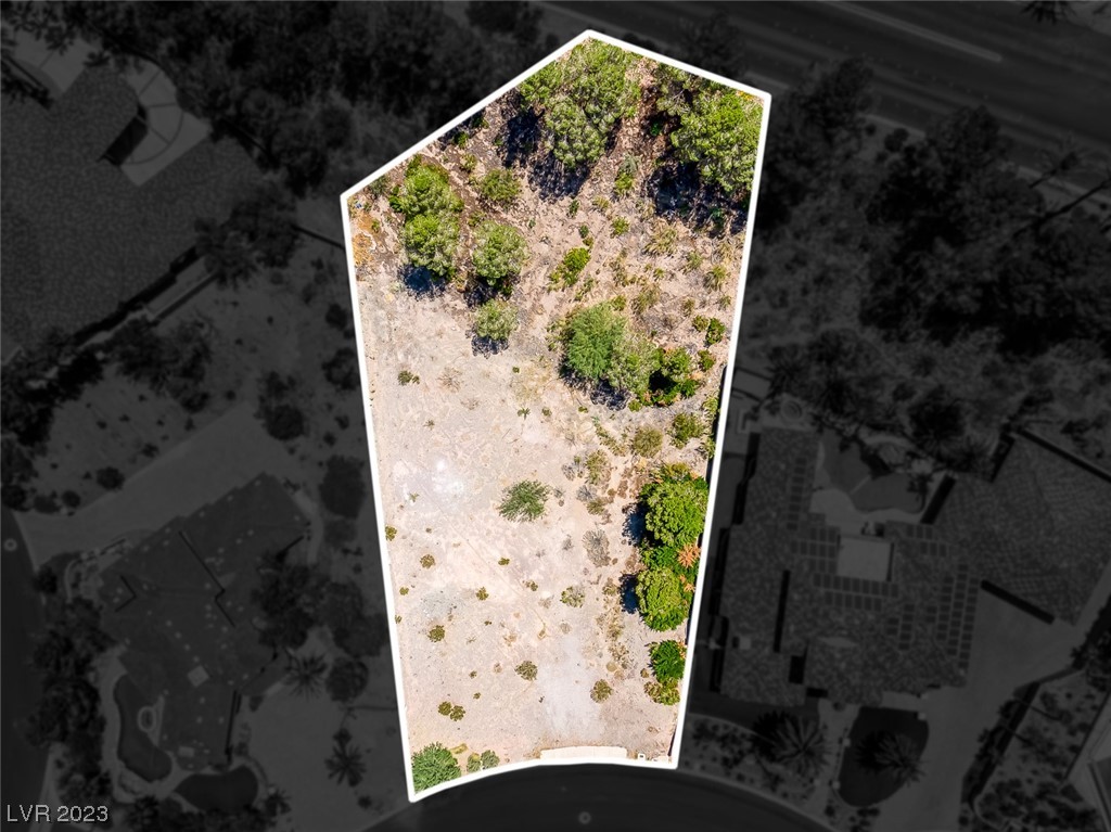 6 Costa Del Sol Court