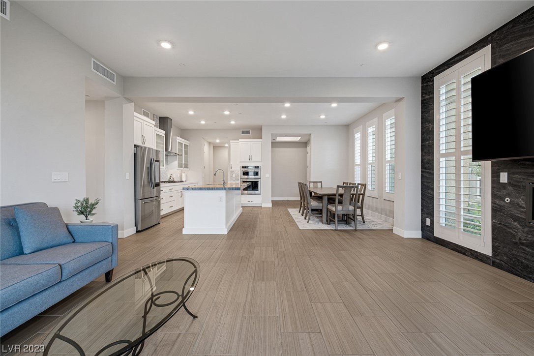 11280 Granite Ridge Drive 1030