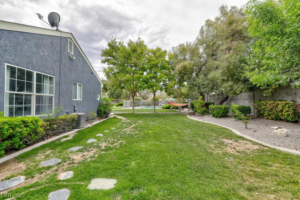 5245 North Riley Street