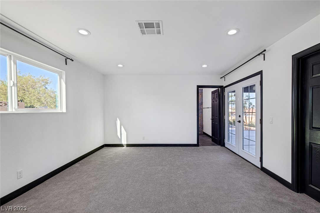 2870 Belcastro Street