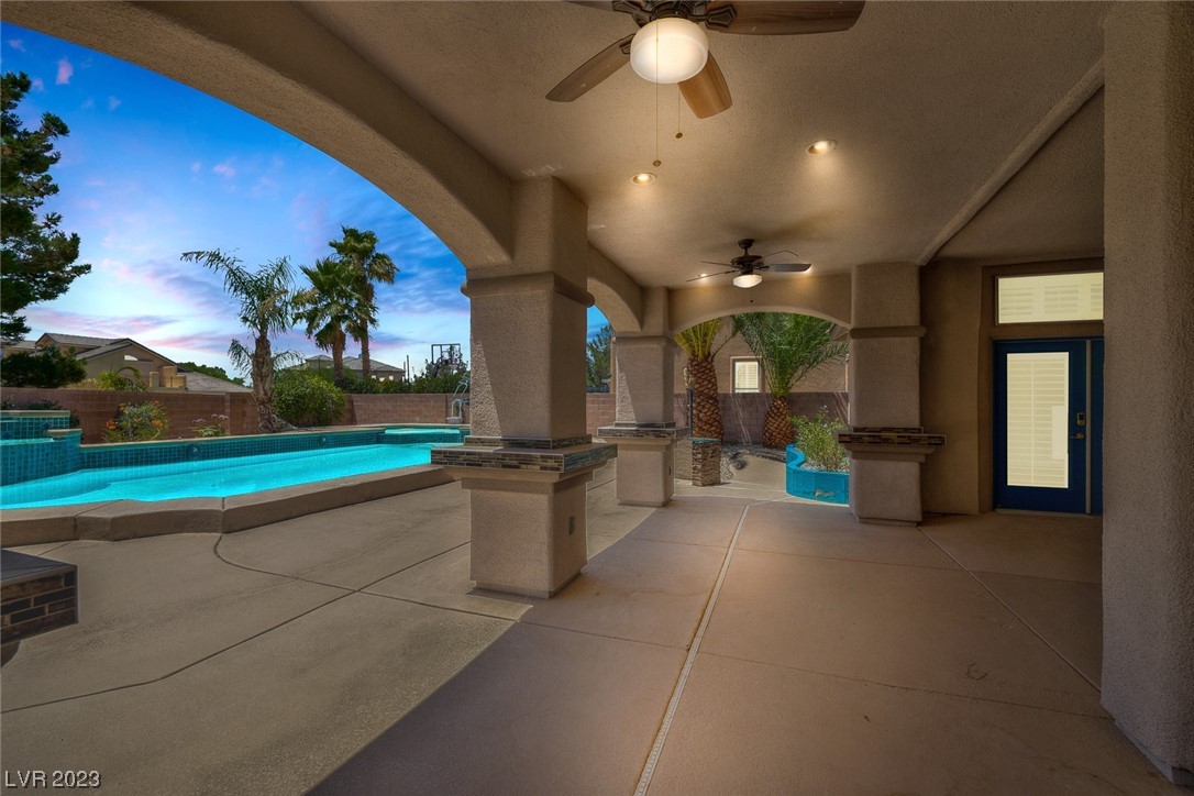 5913 Amber Station Avenue